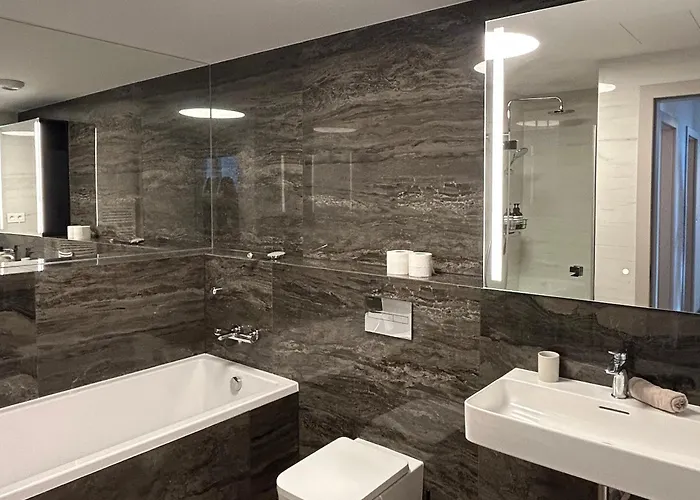 Eurovea Tower By Ellements- Castle View Братислава