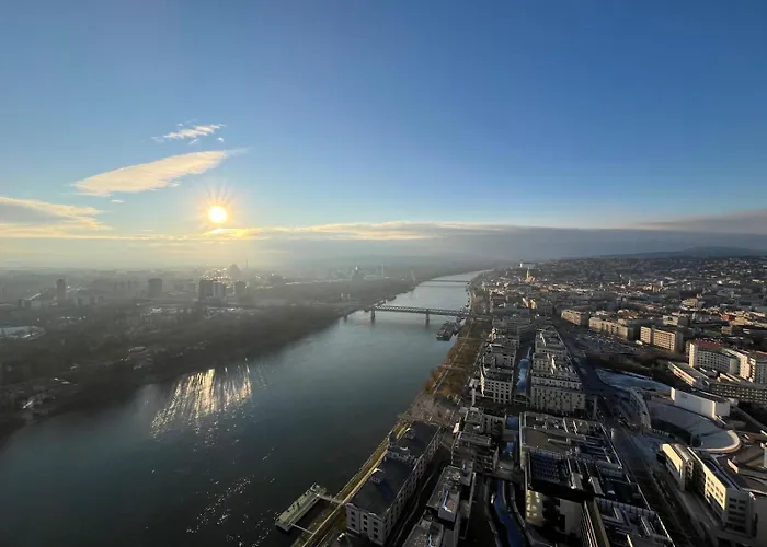 Appartamento Eurovea Tower By Ellements- Castle View