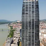 Eurovea Tower By Ellements- Castle View * Pressburg